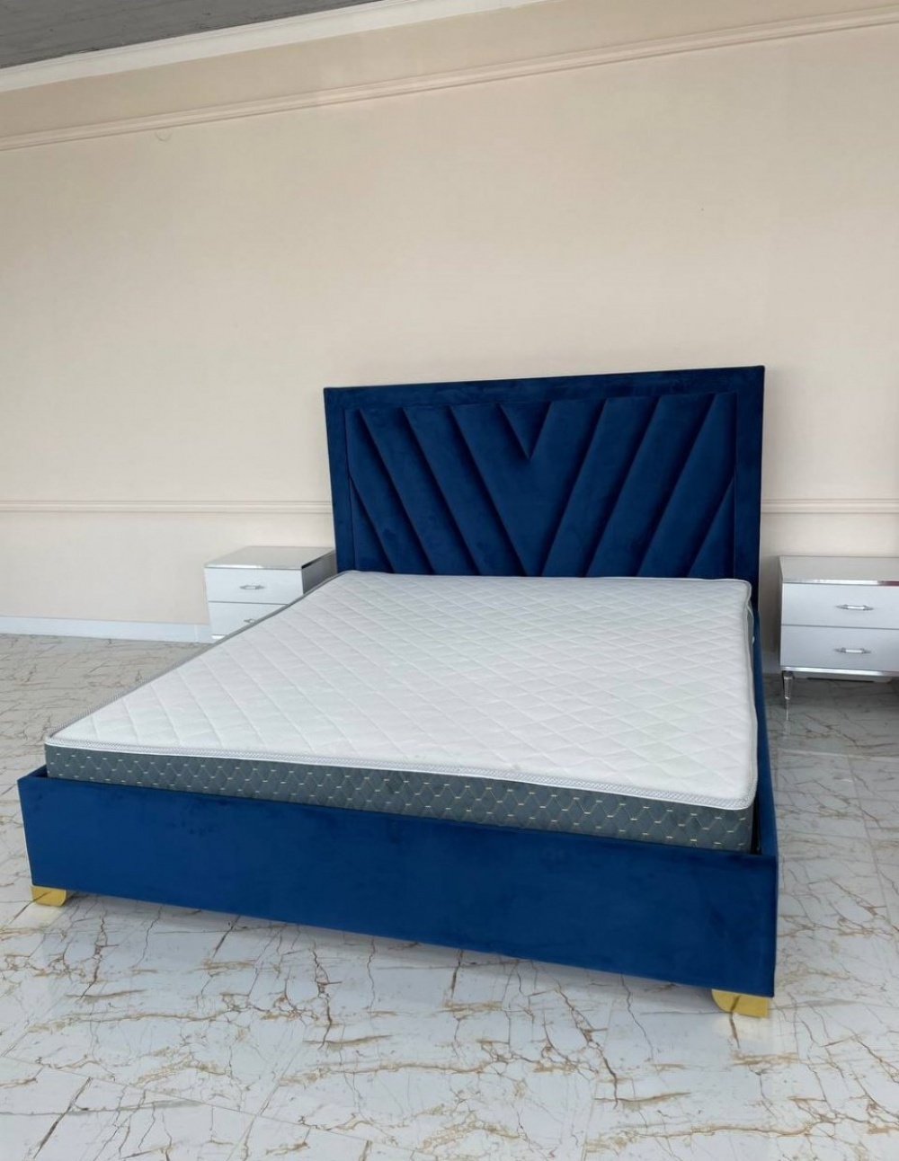 Кровать Viva